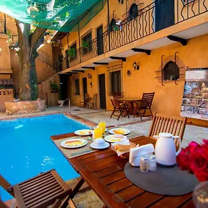Hotel Mansion Colonial Dona Elvina 