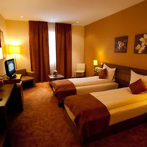 Top Rooms Aparthotel Hotel de apartamente