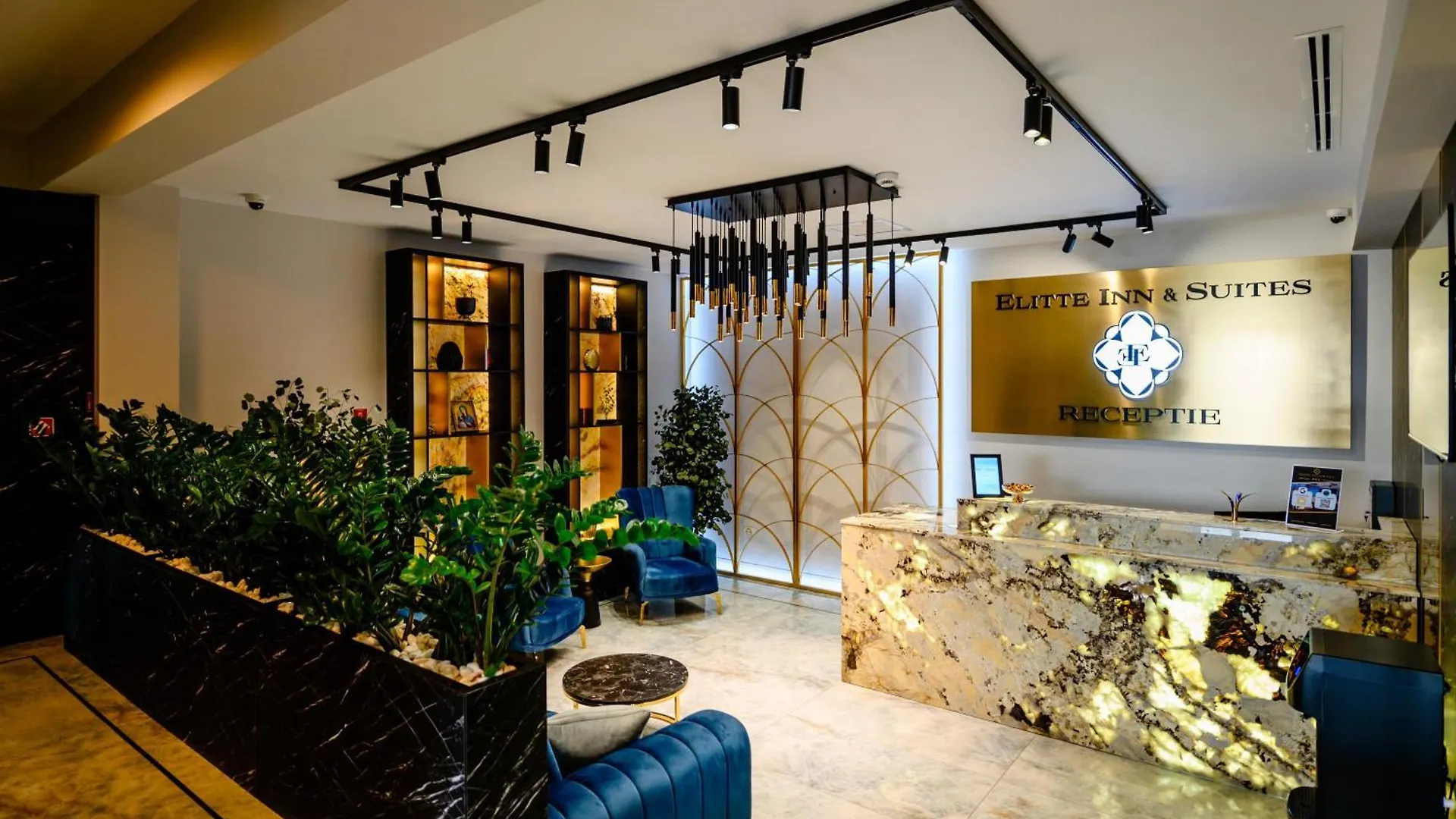 Elitte Inn & Suites Roşu
