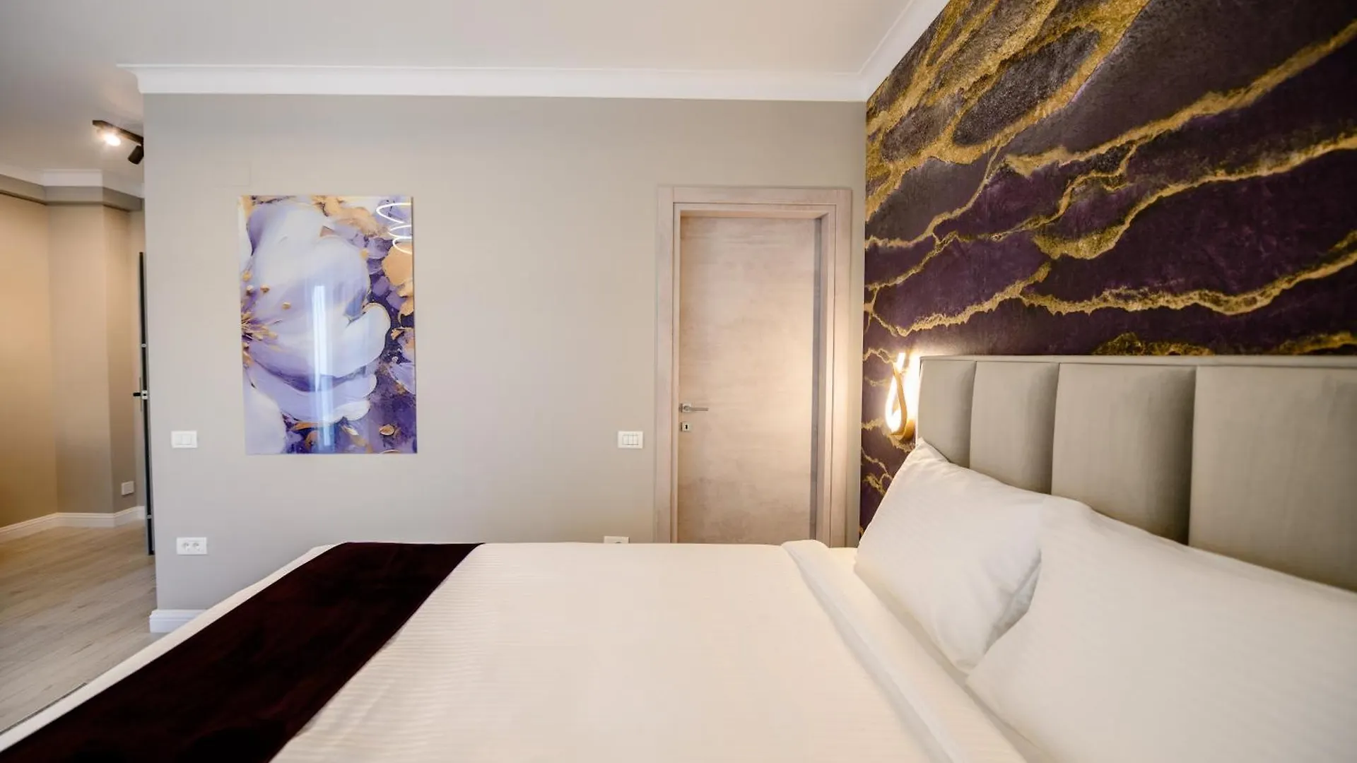 Hotel Elitte Inn & Suites Roşu