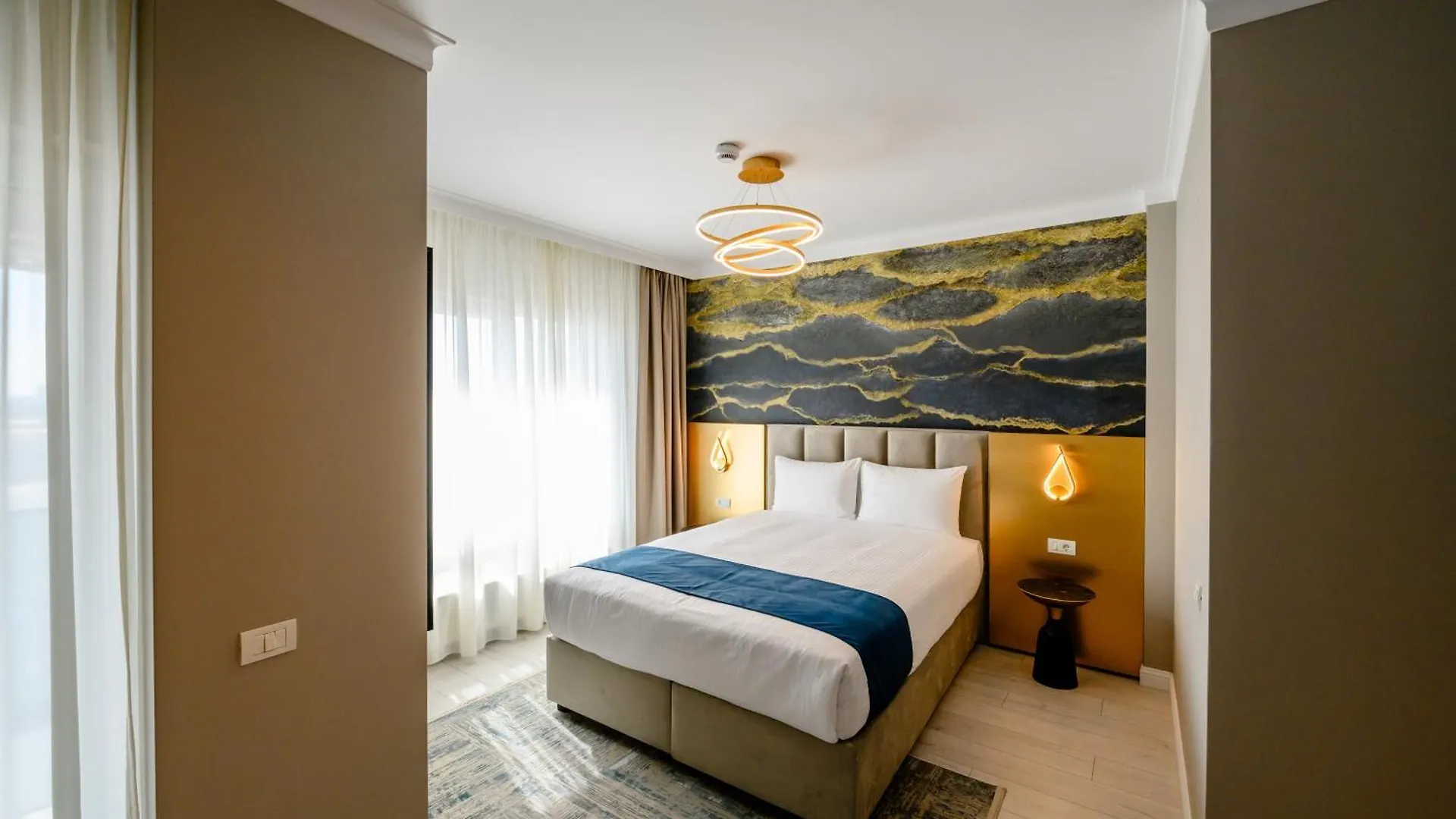 Elitte Inn & Suites Roşu 3*,  Romania